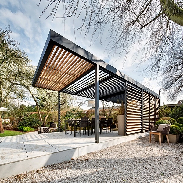 Tuinkamer hout en aluminium