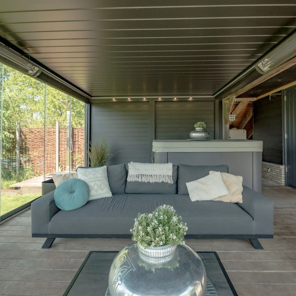 Lamellen tuinkamer Varia met zitgedeelte en glazen wanden