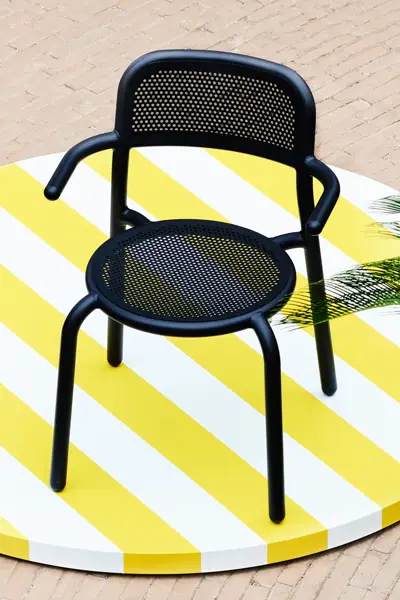 Zwarte tuinstoel Zwarte tuinstoel