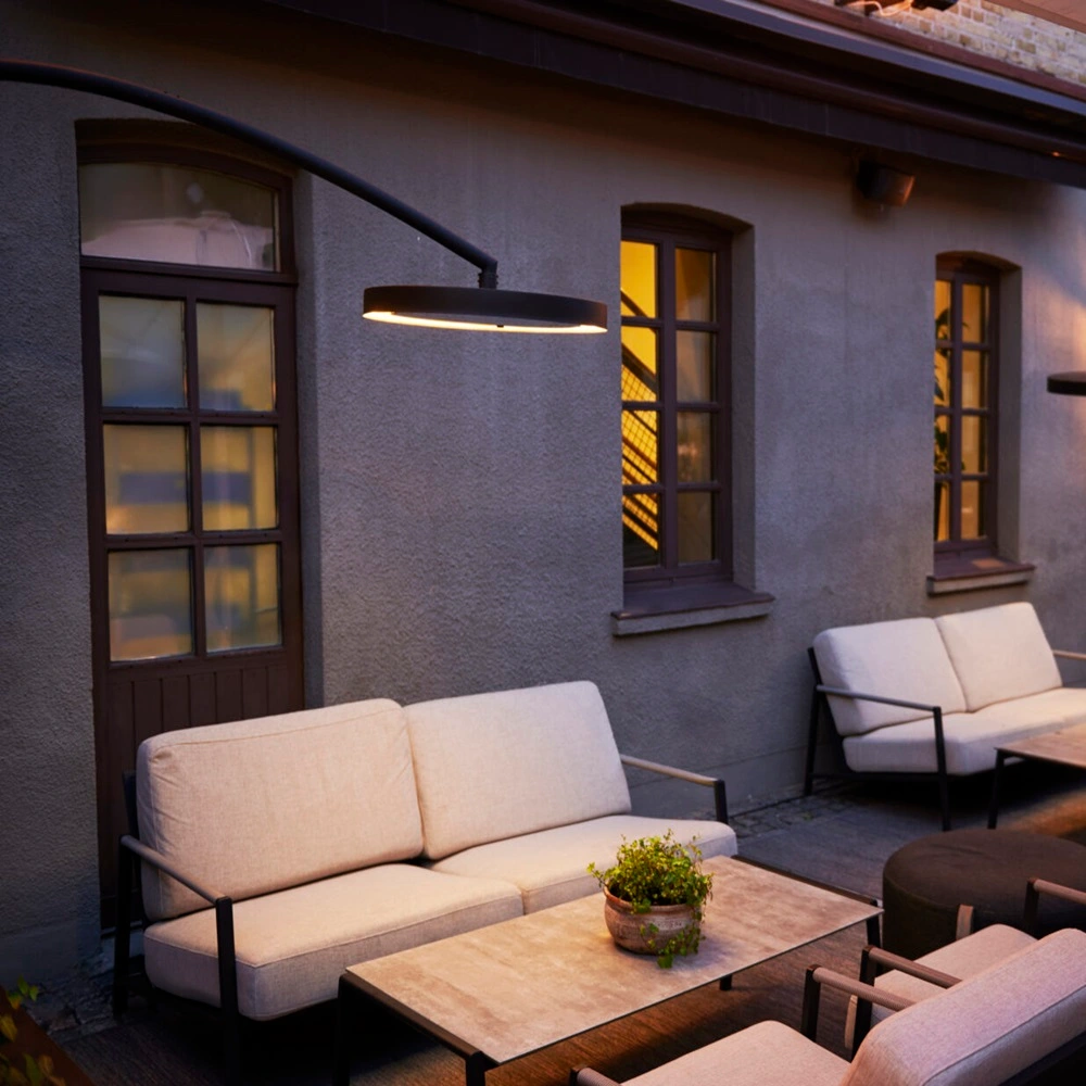 Eclipse Smart Heat heater boven terraslounge