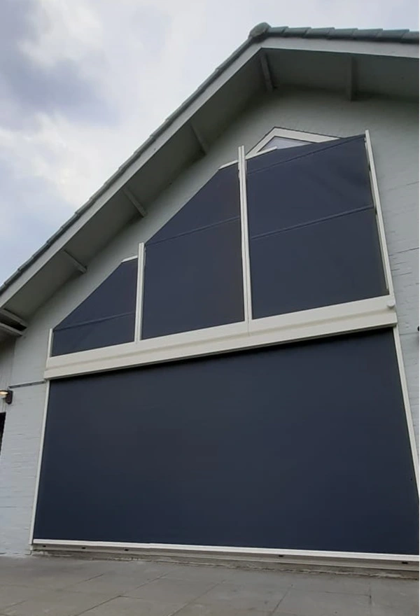 Project met schuine zonwering door Veldman