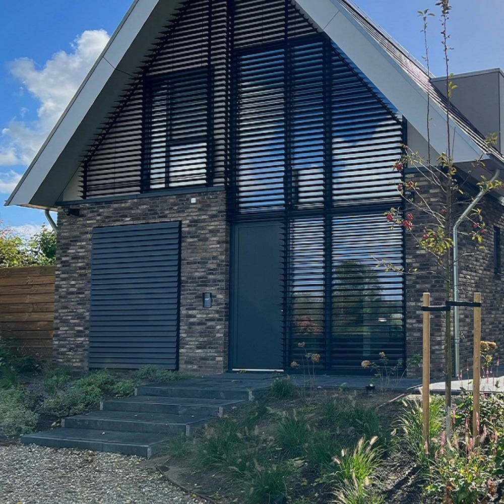 Louvre zonwering voor lichtbeheer Louvre zonwering voor lichtbeheer