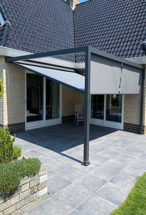 Project van Veldman Zonwering vrijstaande textieloverkapping in Lemmer