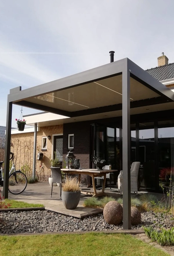 Lamellen overkapping door Veldman Zonwering in Surhuisterveen Lamellen overkapping door Veldman Zonwering in Surhuisterveen