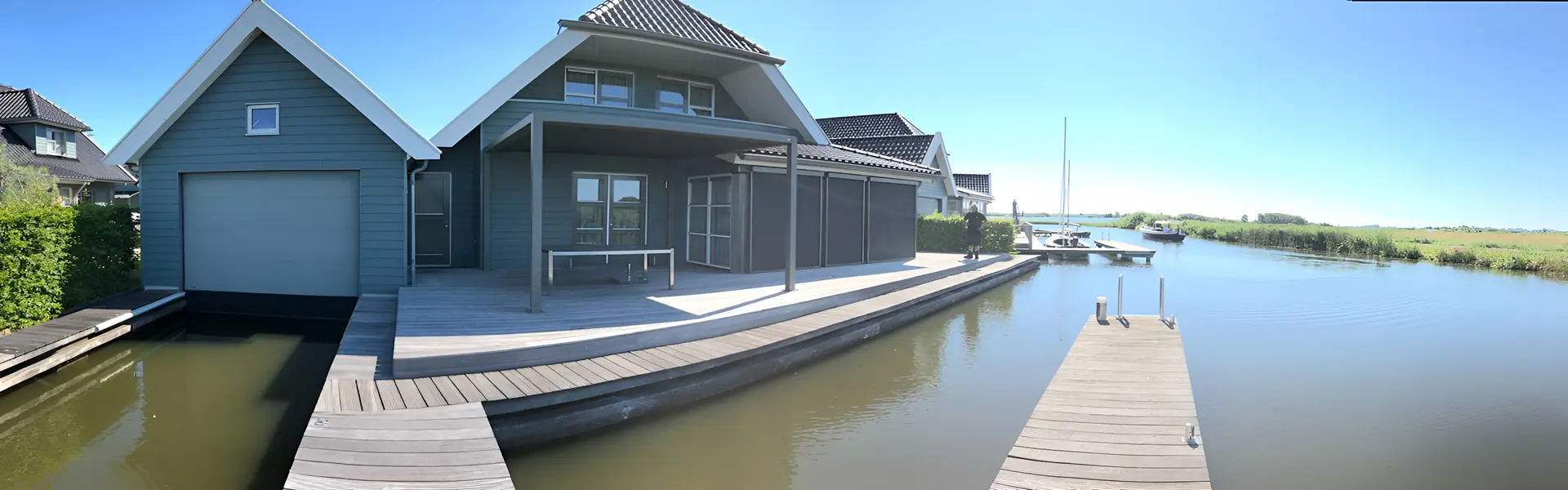 Vrijstaande Qbus zon- en regenwering, vakantiepark De Potten, Veldman Zonwering