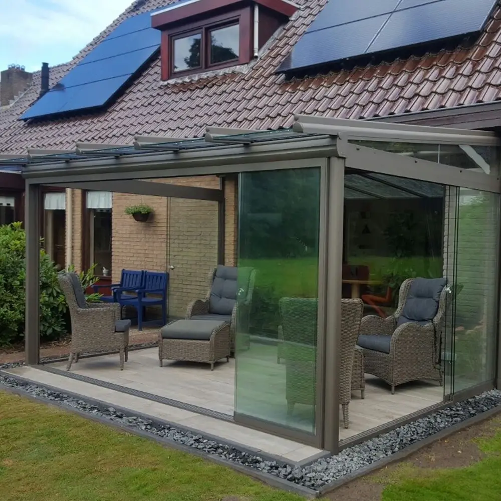 Glazen tuinkamer geplaatst door Veldman Zonwering in Zwaagwesteinde